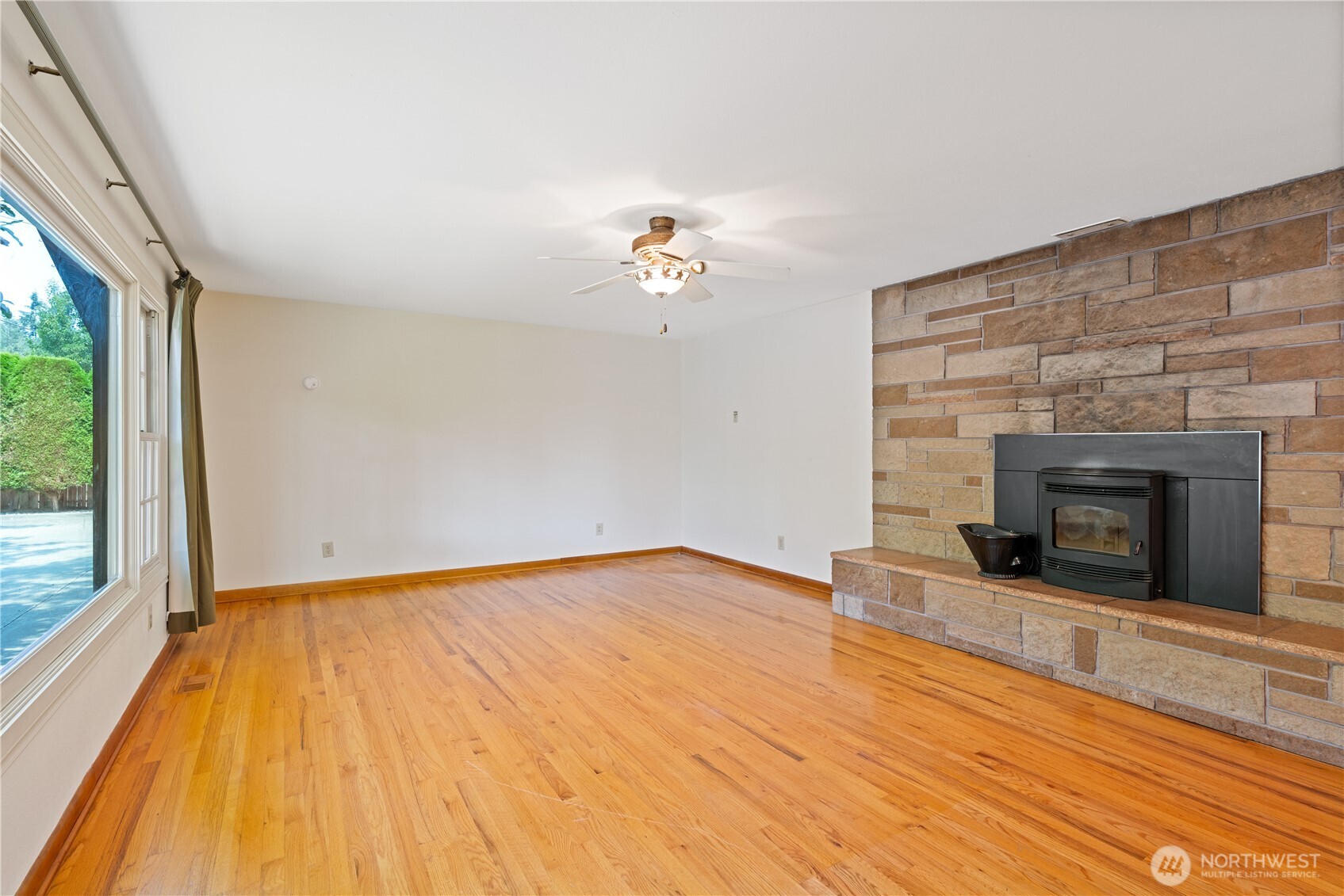 132 Alpha Property Photo 6