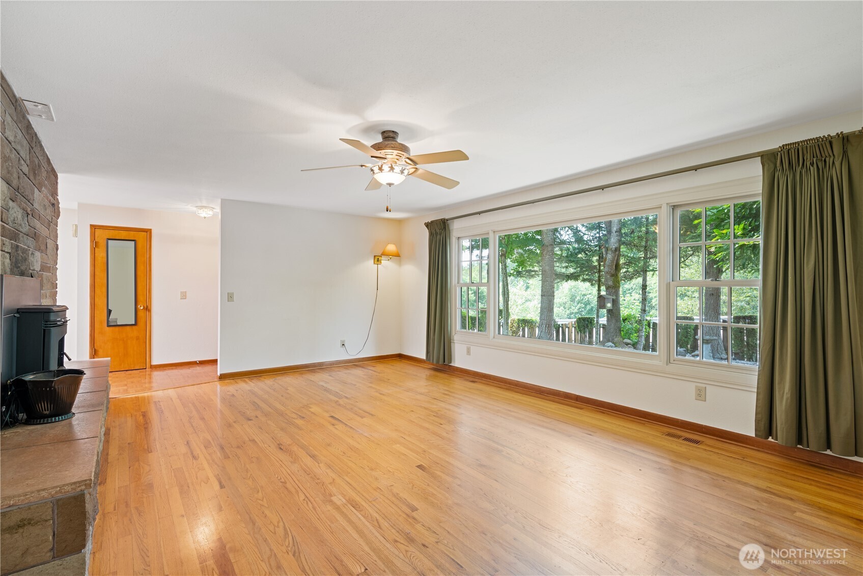 132 Alpha Property Photo 8