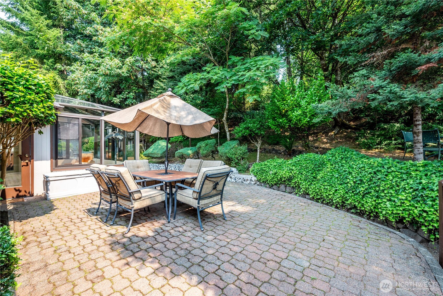 132 Alpha Property Photo 31