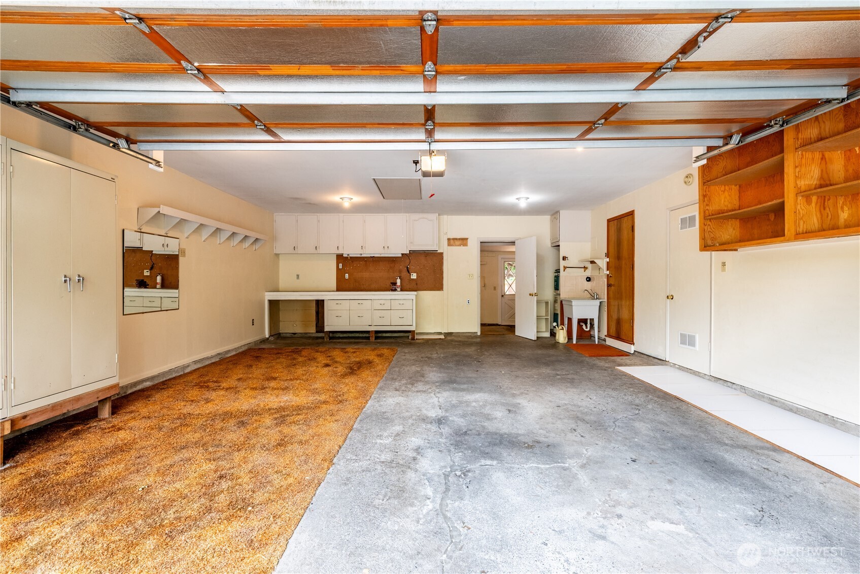 132 Alpha Property Photo 37