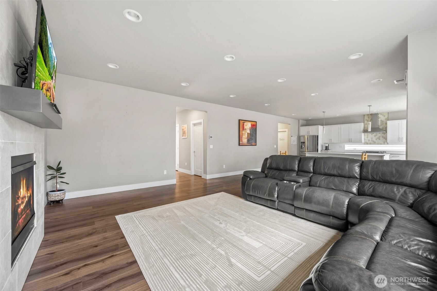 12903 83rd Avenue Ct Property Photo 7