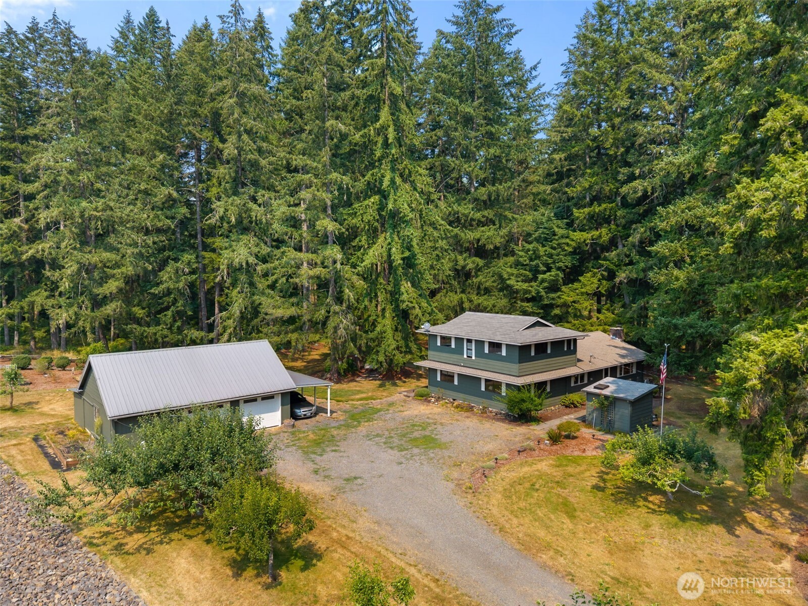 907 Logan Hill Property Photo 1
