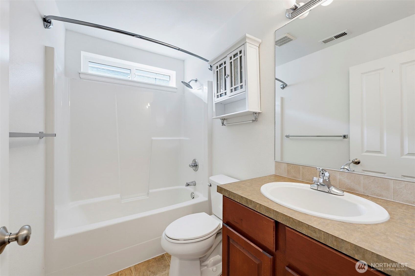 6072 Park Street Property Photo 9