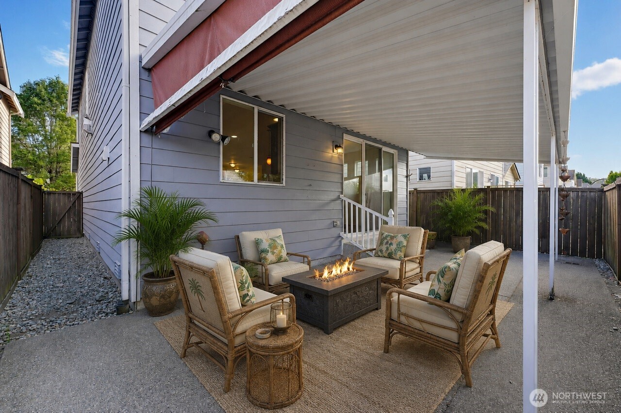 6072 Park Street Property Photo 15