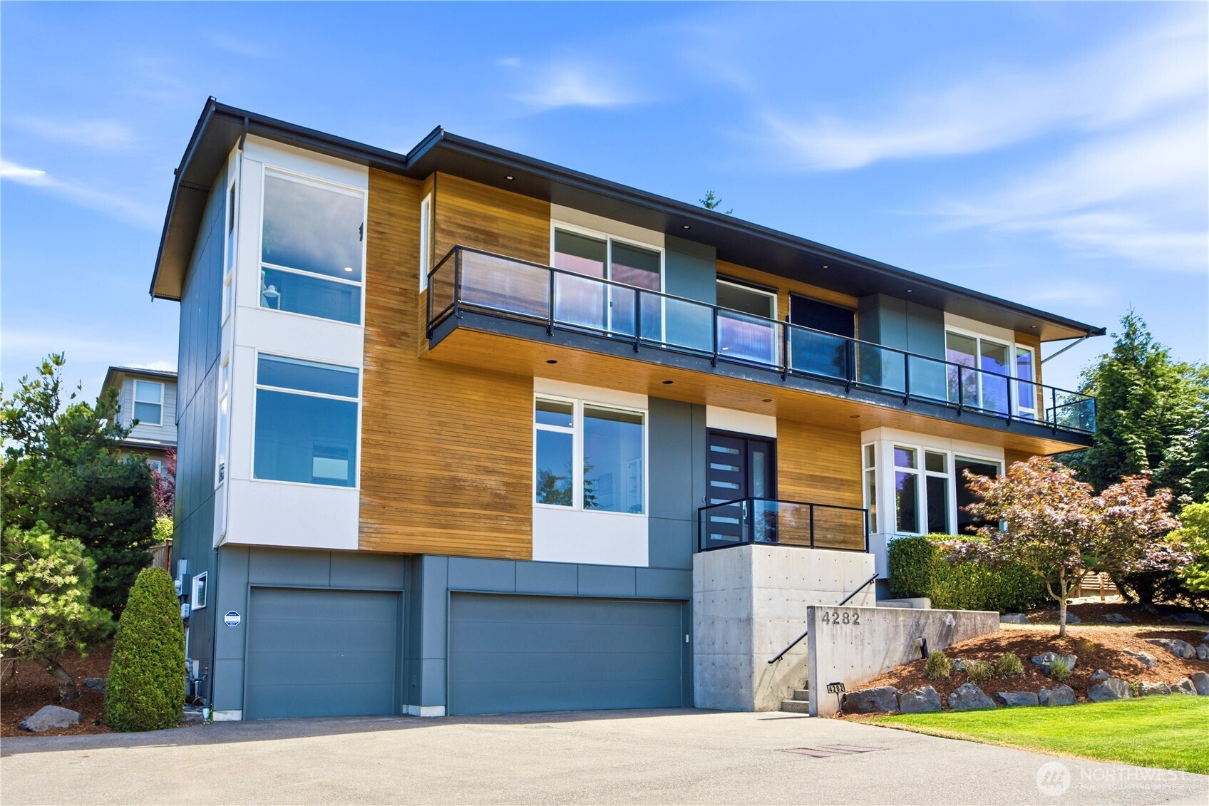 4282 131st Place Property Photo 1