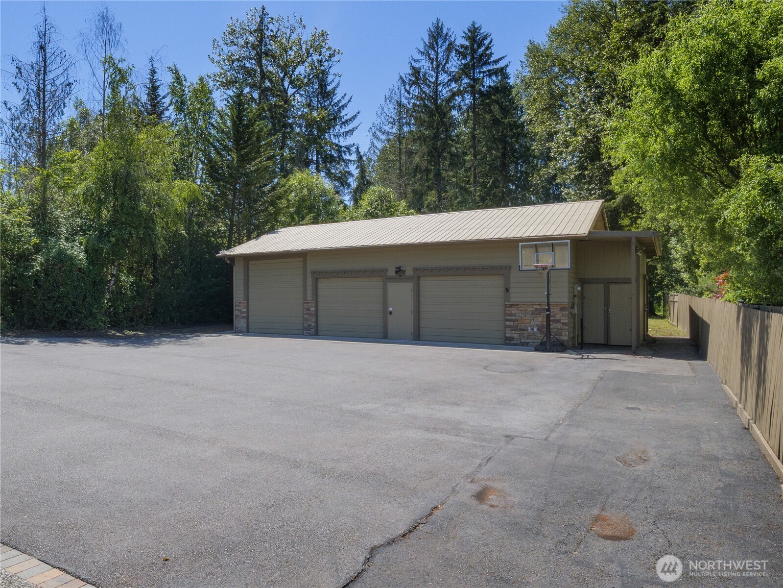 431 S Davies Road Property Photo 29