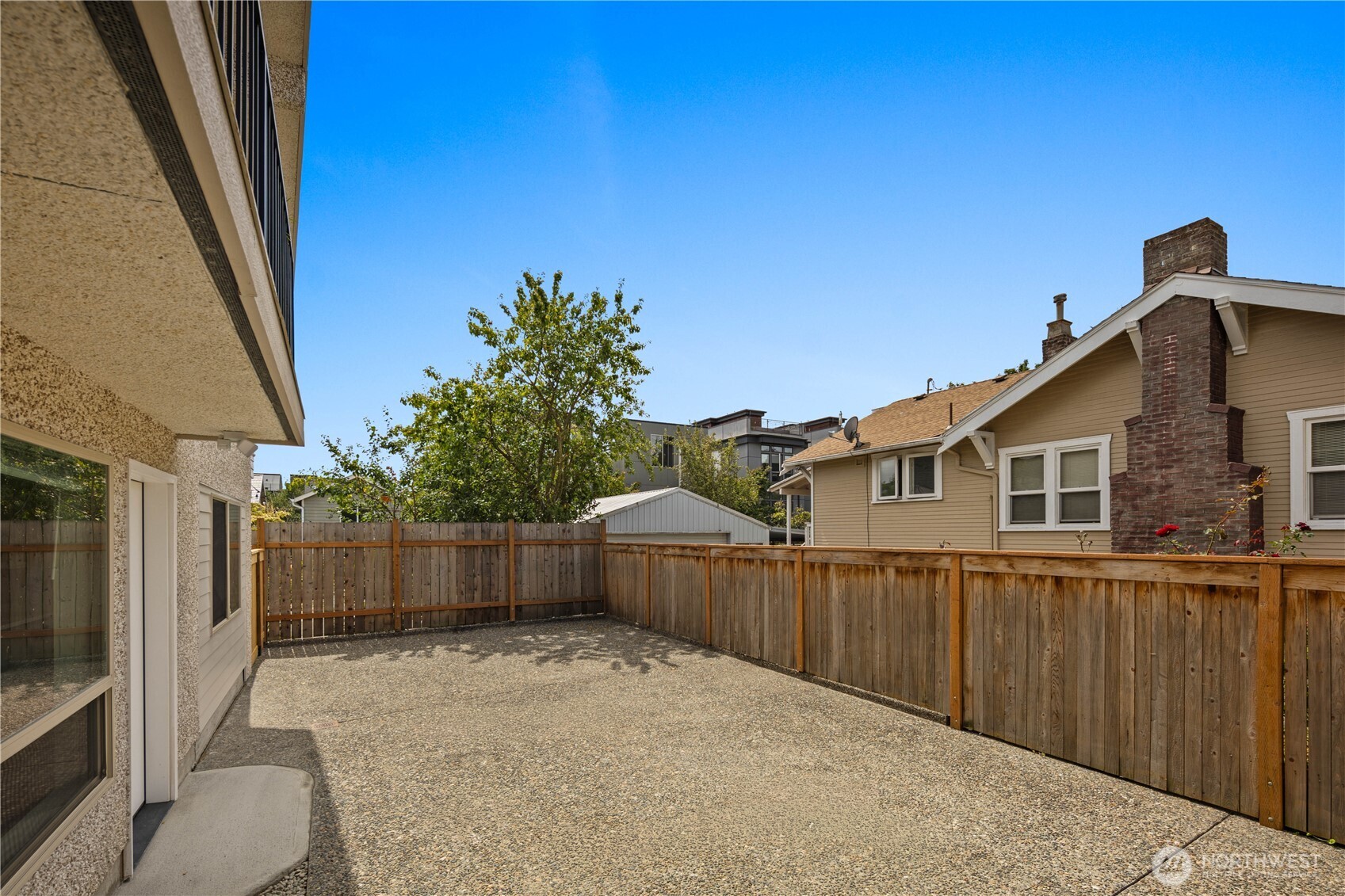 2201 Nw 64th Street D Property Photo 29