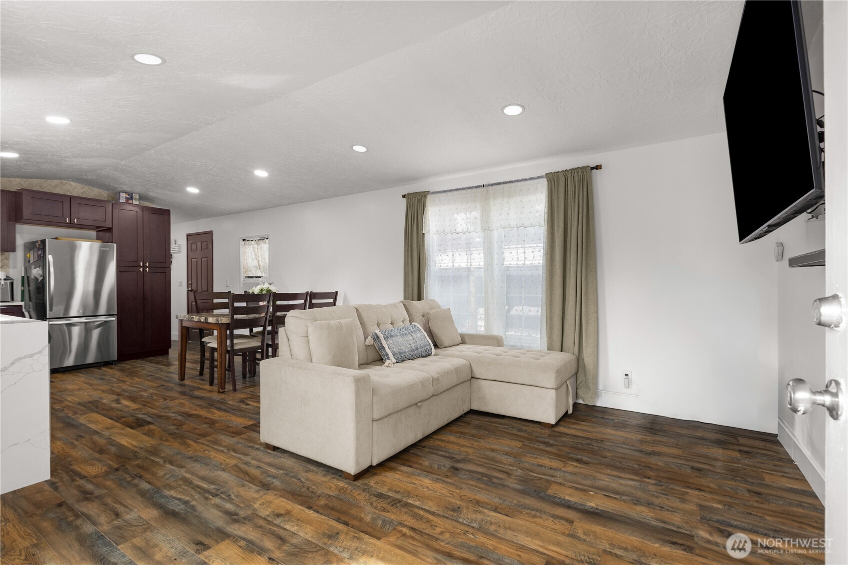 13708 108th Street Ct 4 Property Photo 4