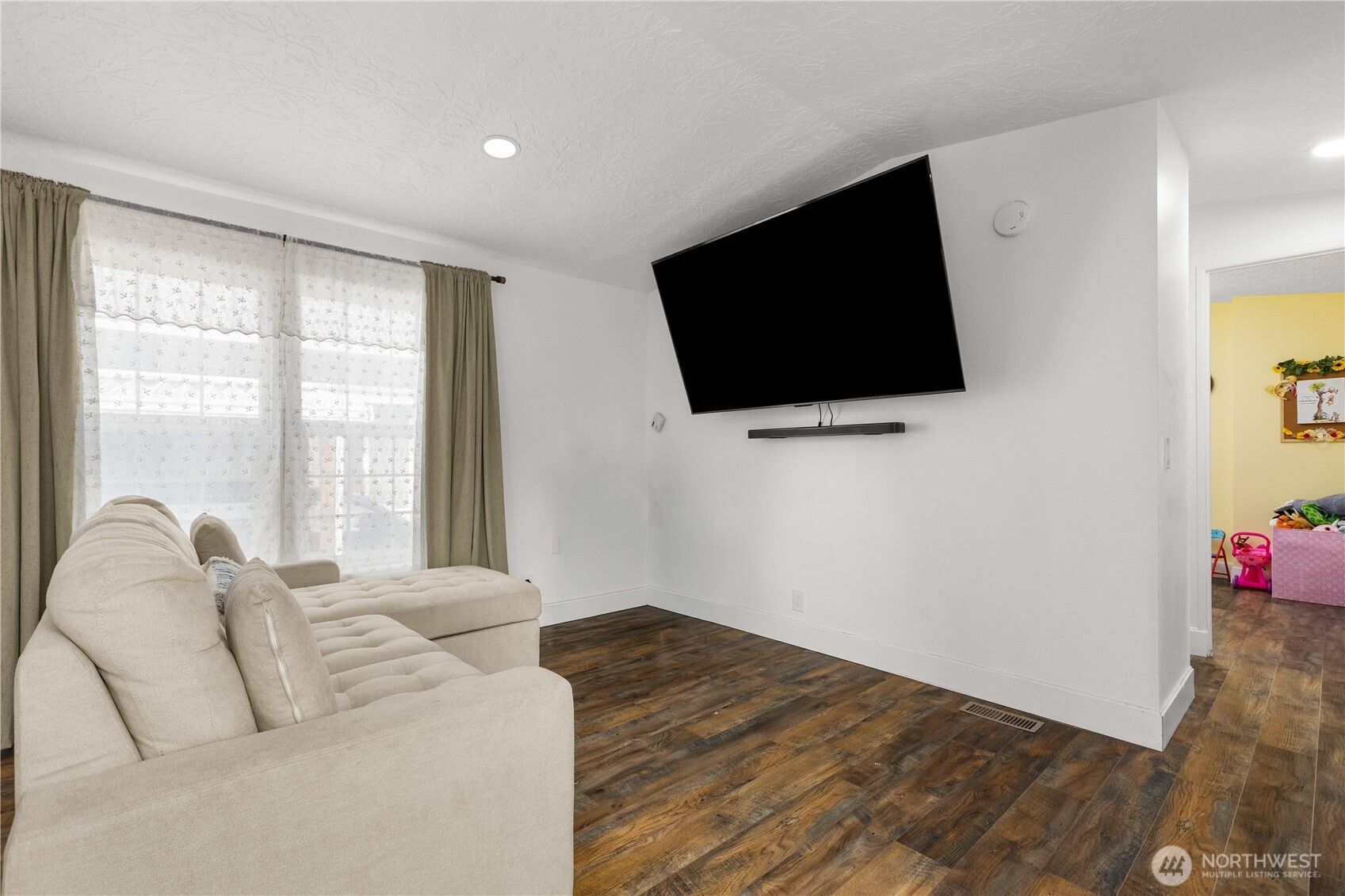 13708 108th Street Ct 4 Property Photo 6