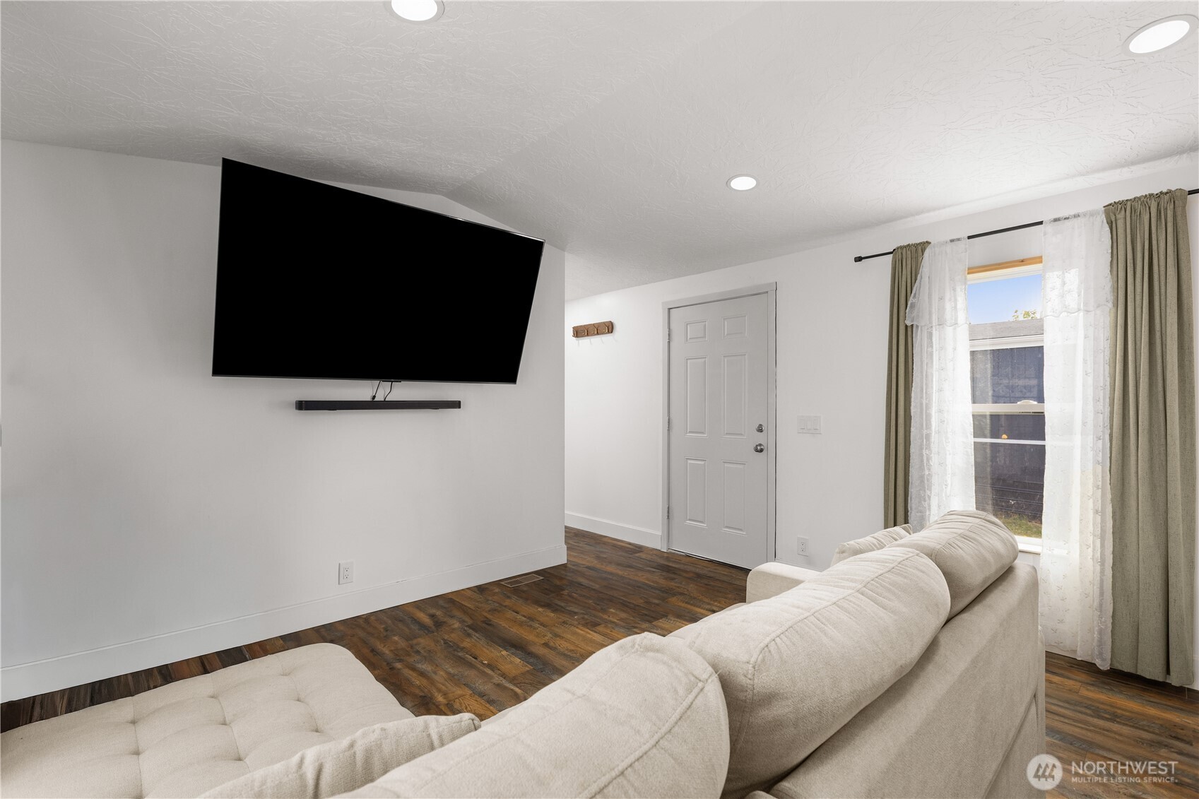 13708 108th Street Ct 4 Property Photo 7
