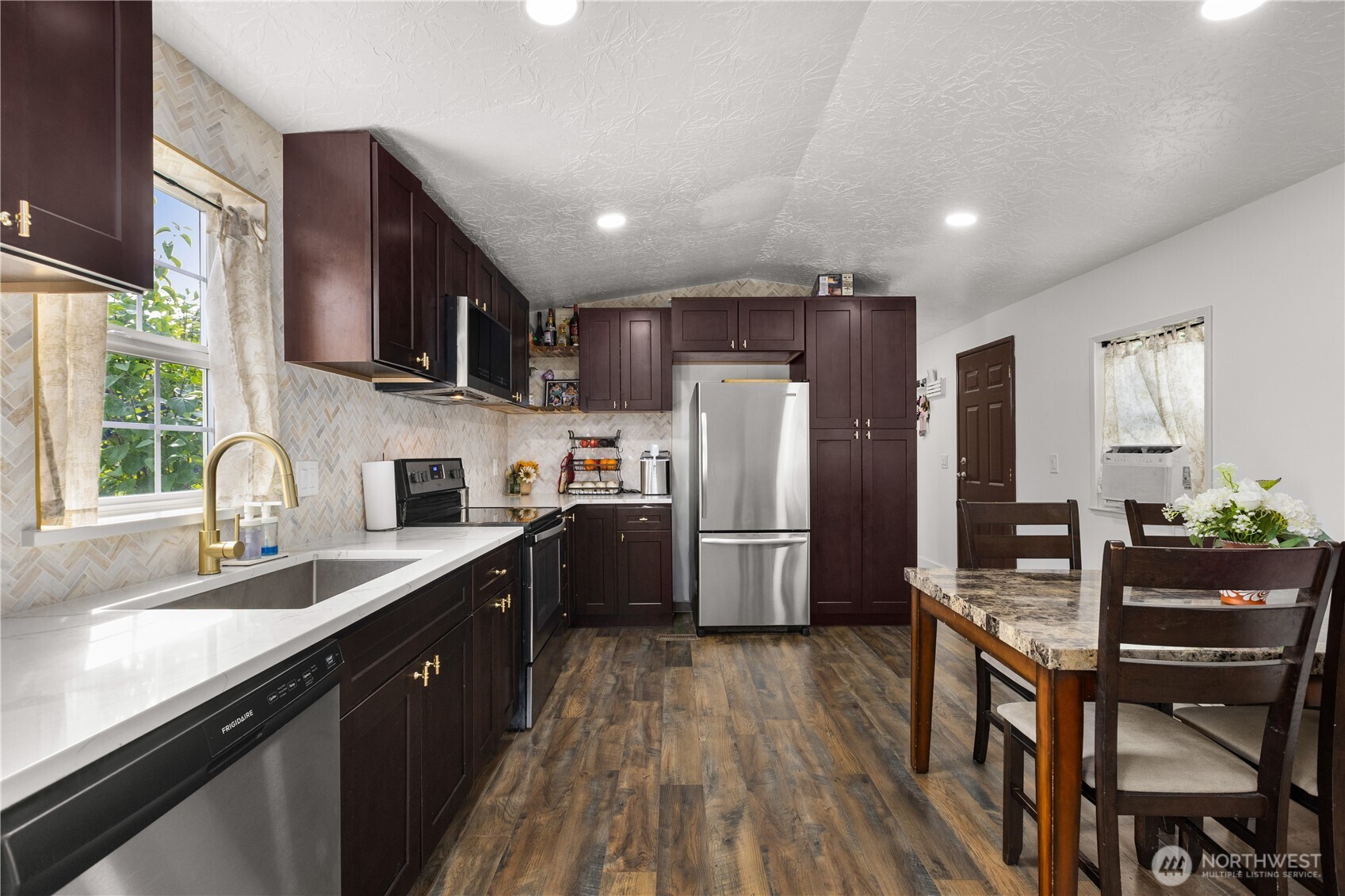 13708 108th Street Ct 4 Property Photo 10