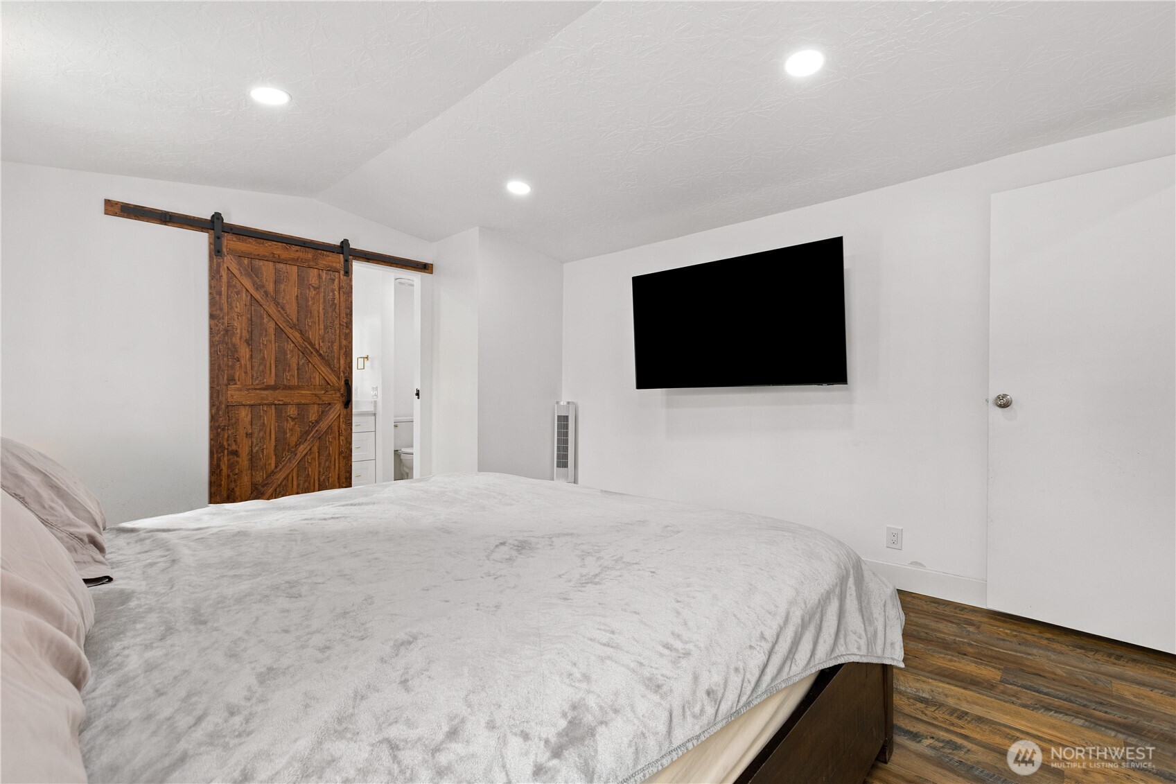 13708 108th Street Ct 4 Property Photo 19