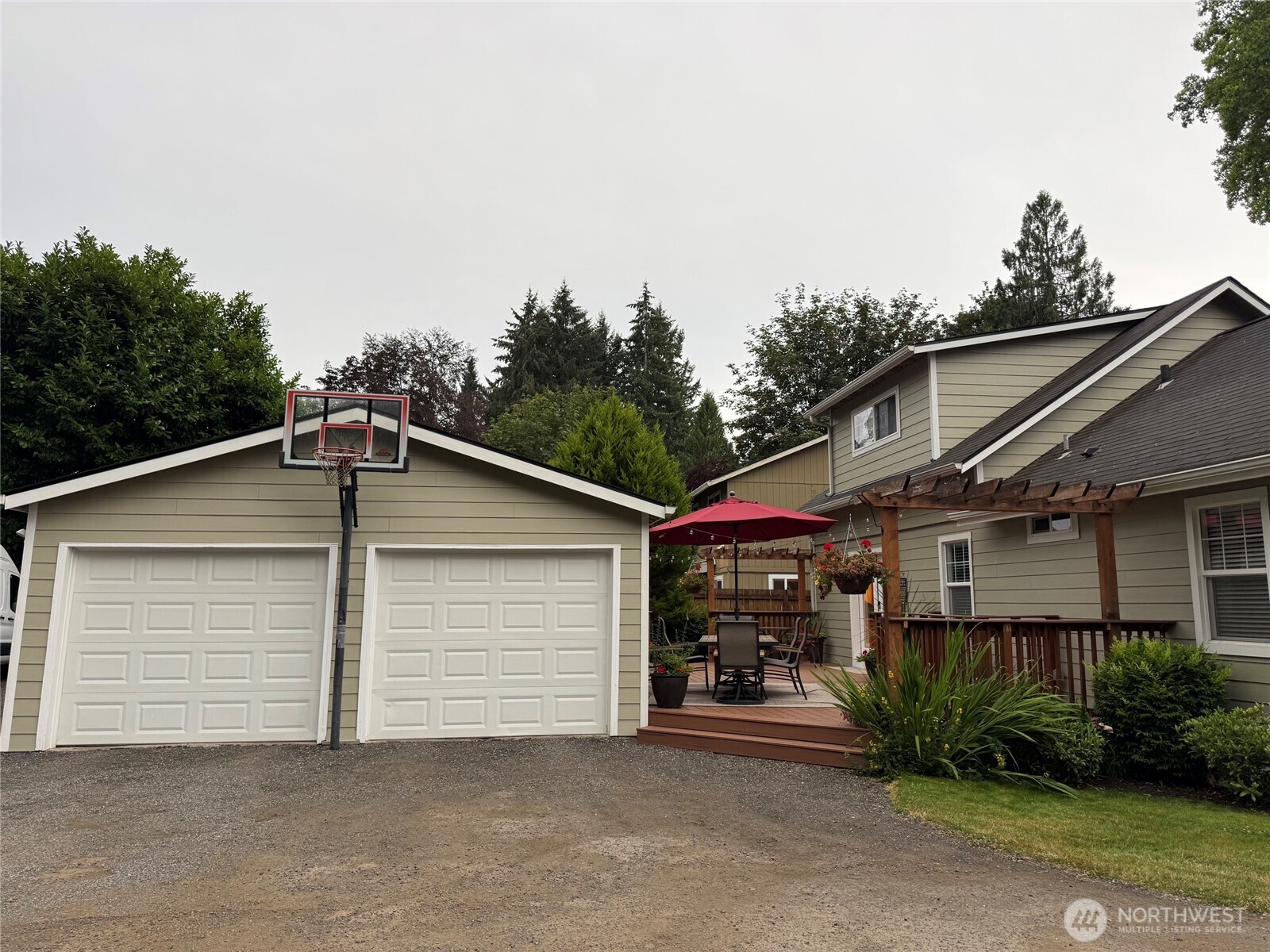 2824 Galloway Street Property Photo 1