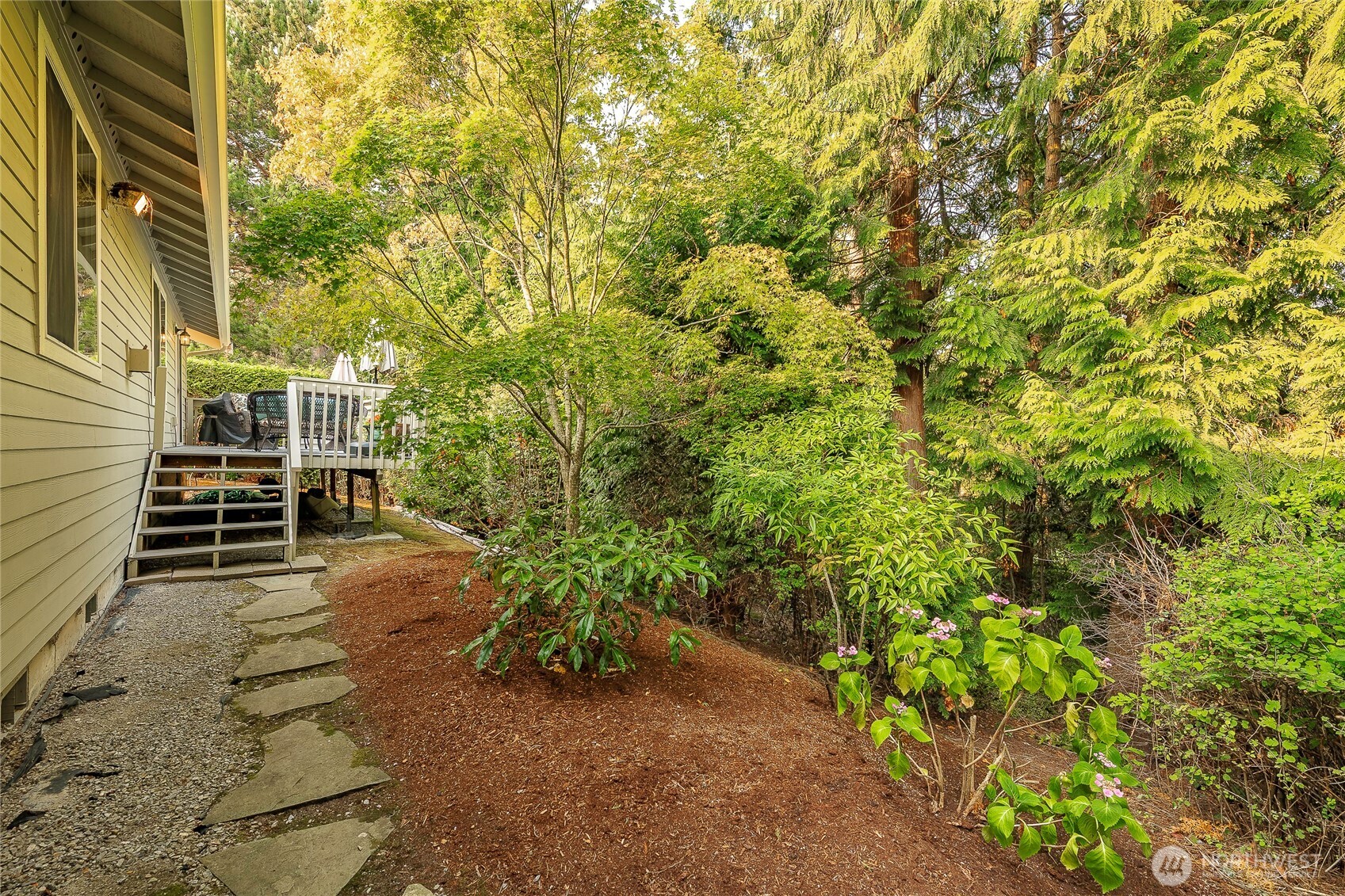 8204 Skeena Way Property Photo 28