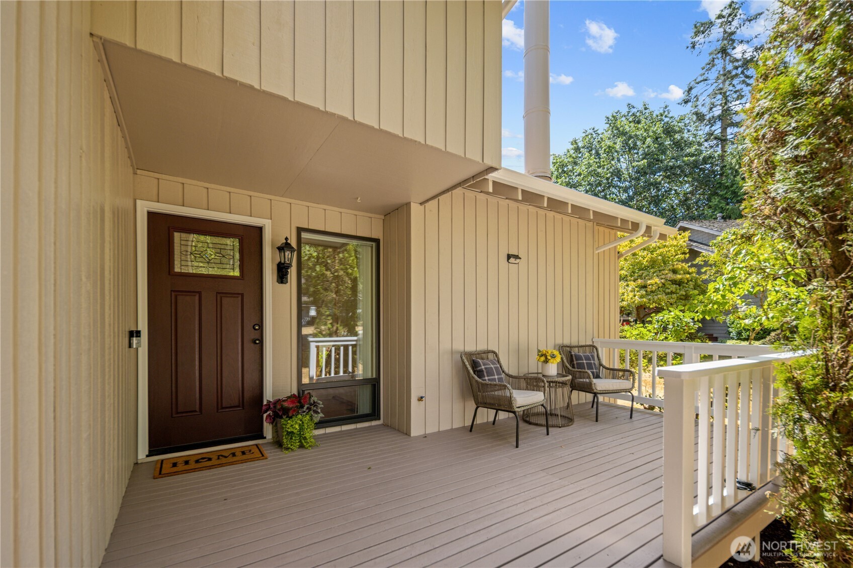 6318 156th Place Property Photo 2