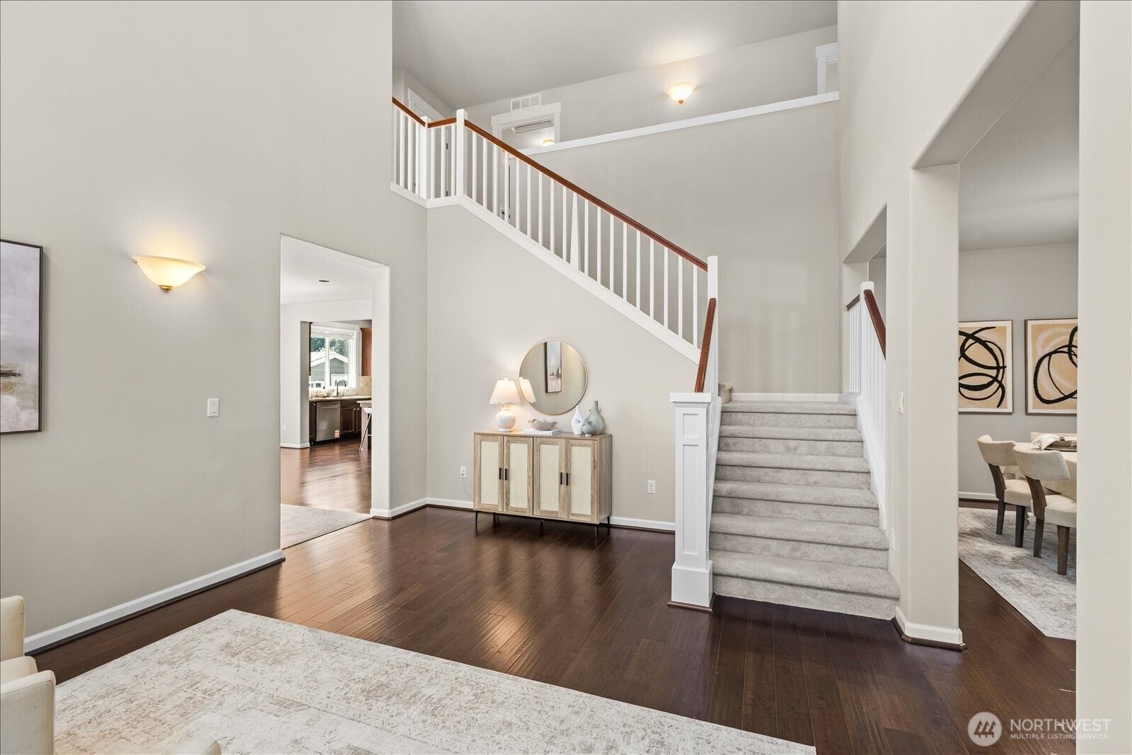 5028 70th Place Property Photo 5