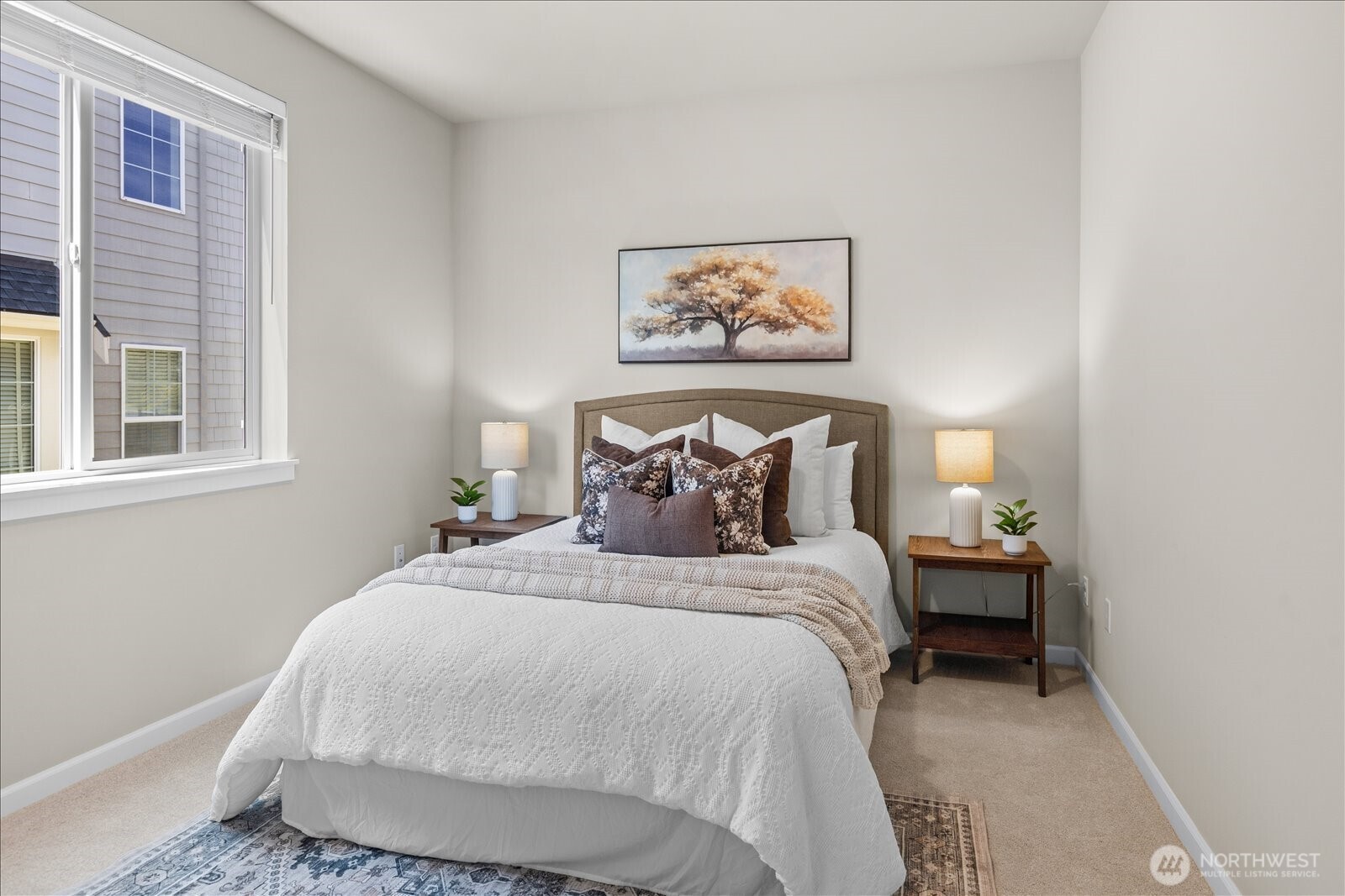 5028 70th Place Property Photo 15
