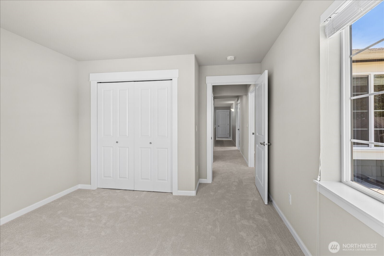 5028 70th Place Property Photo 29