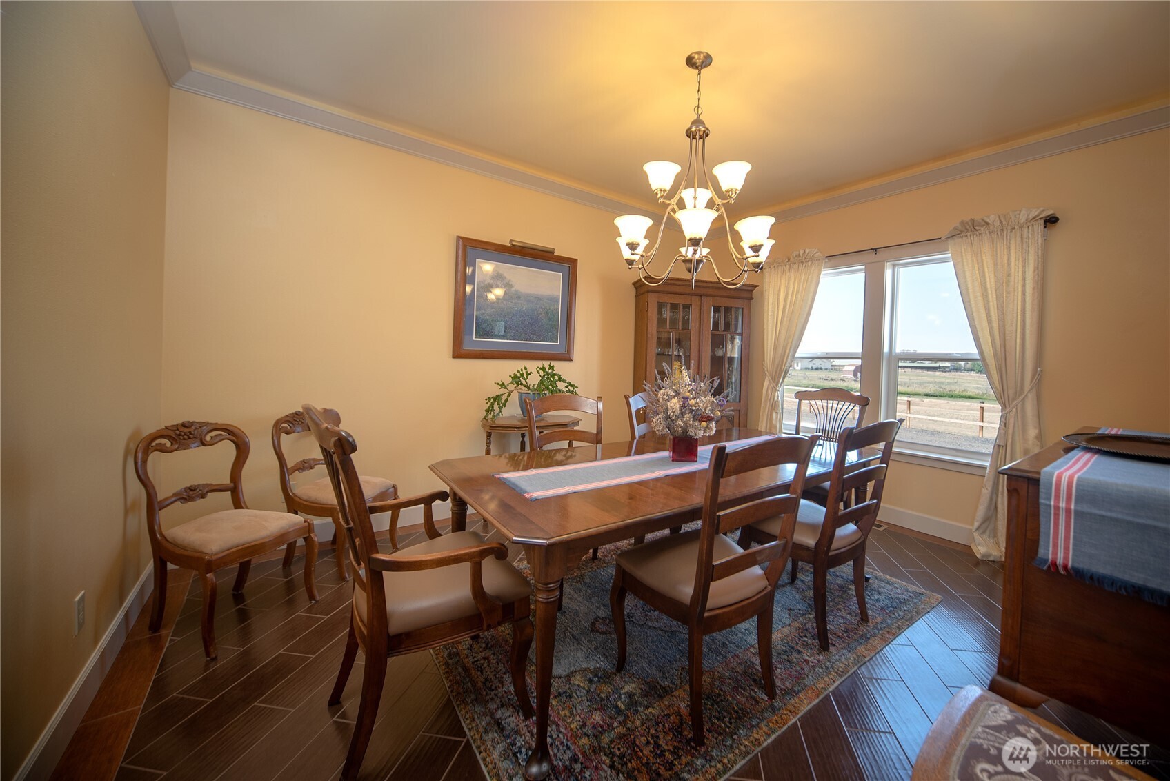 631 Radiant View Drive Property Photo 16