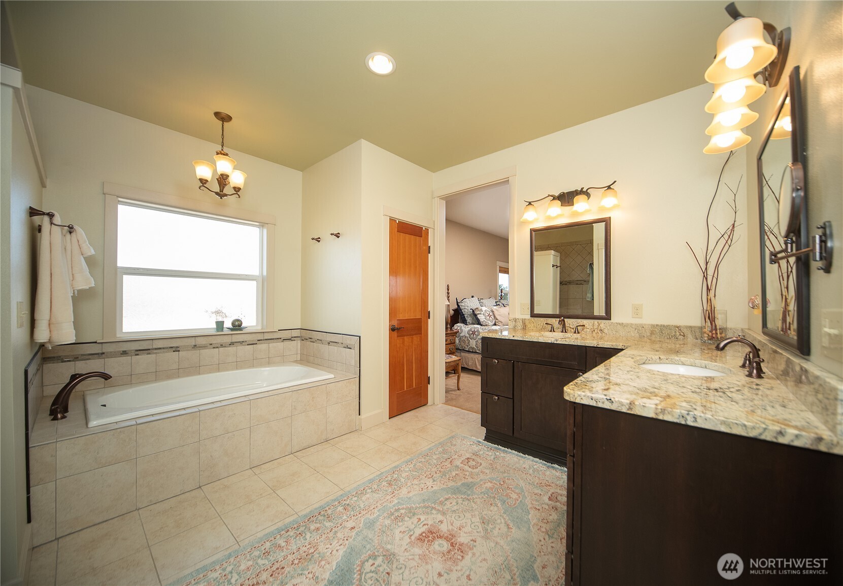 631 Radiant View Drive Property Photo 21