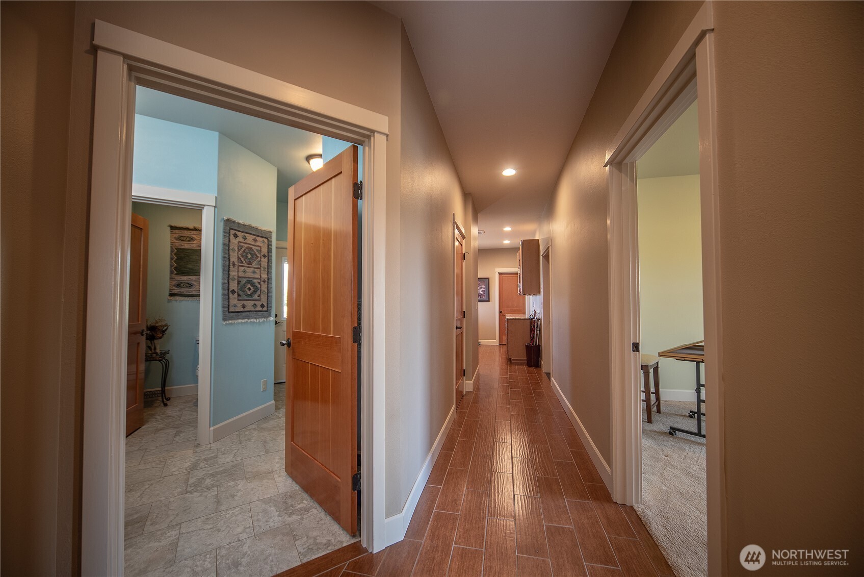 631 Radiant View Drive Property Photo 25