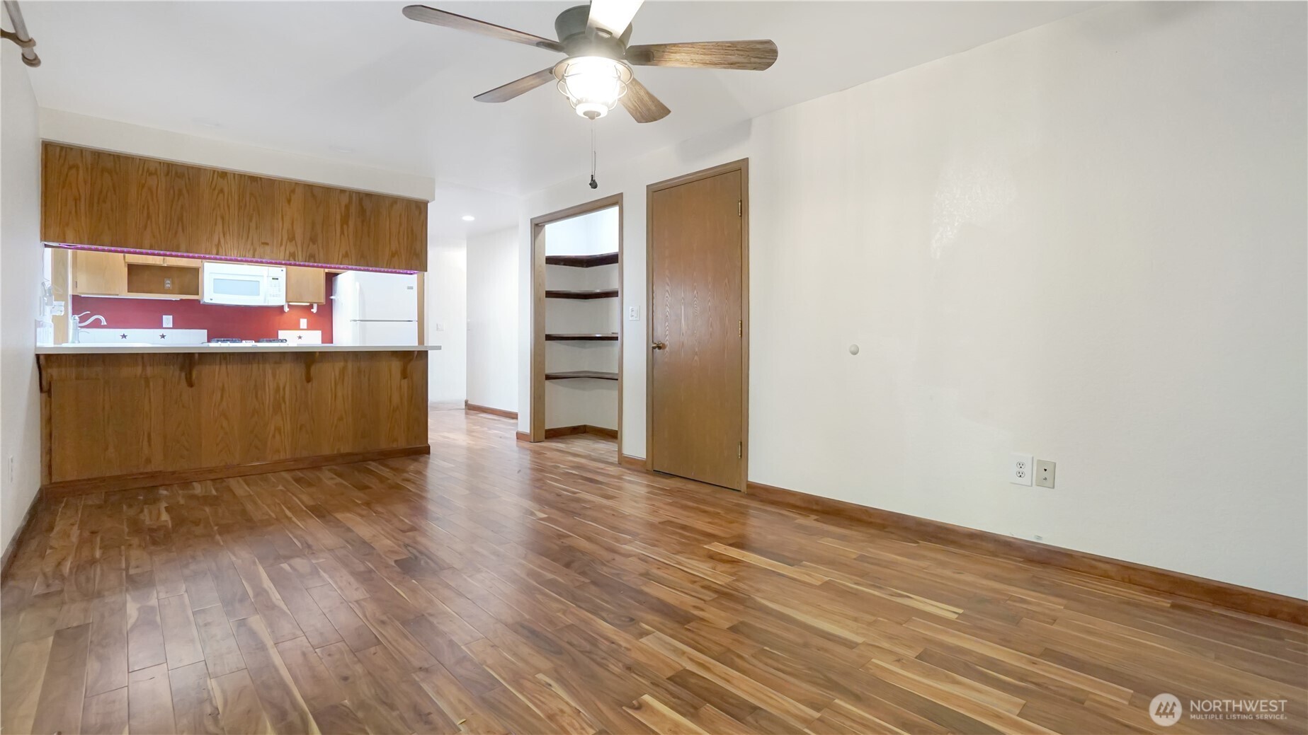 2109 Mark Street Property Photo 7