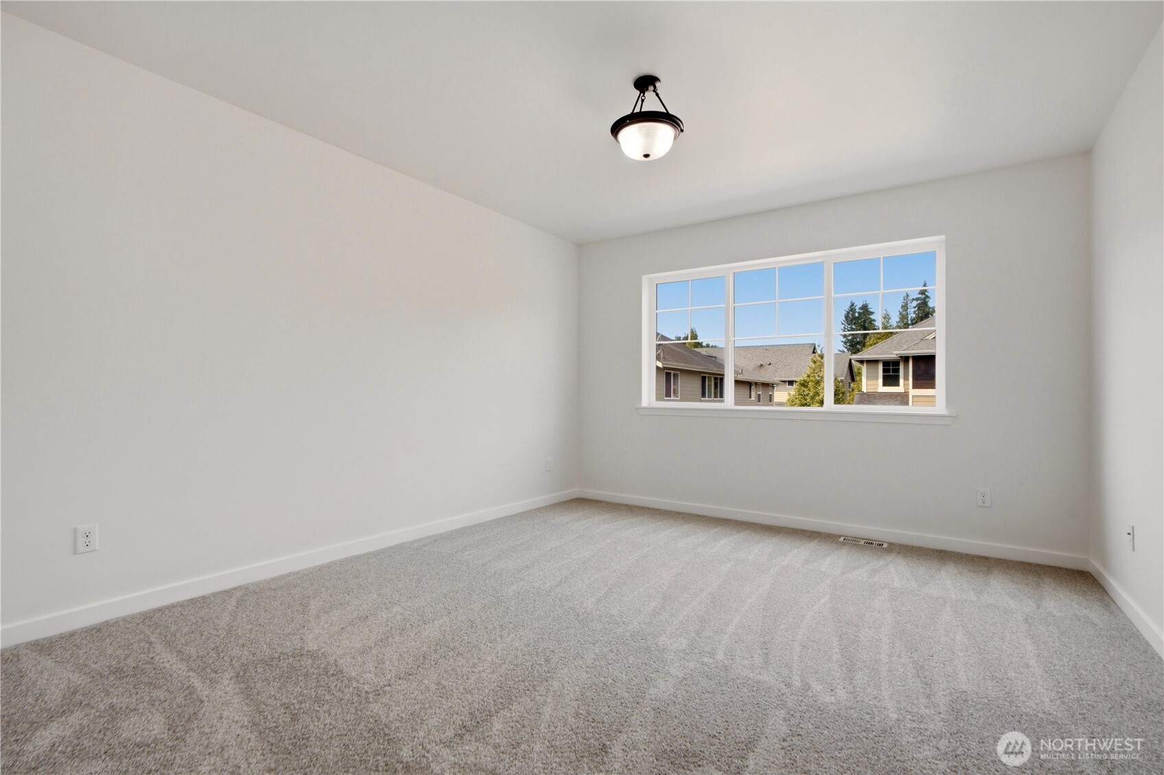 12936 Ne 198th Place Property Photo 29