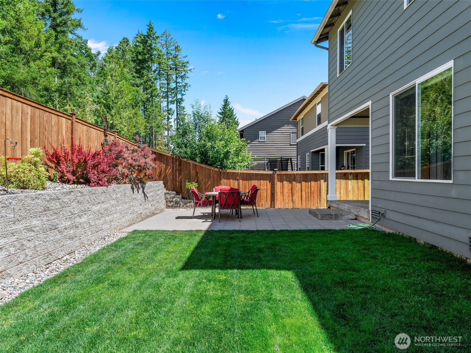 1942 Claret Loop Property Photo 37
