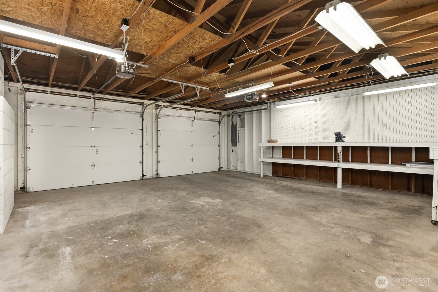 12249 N Madison Avenue Property Photo 23
