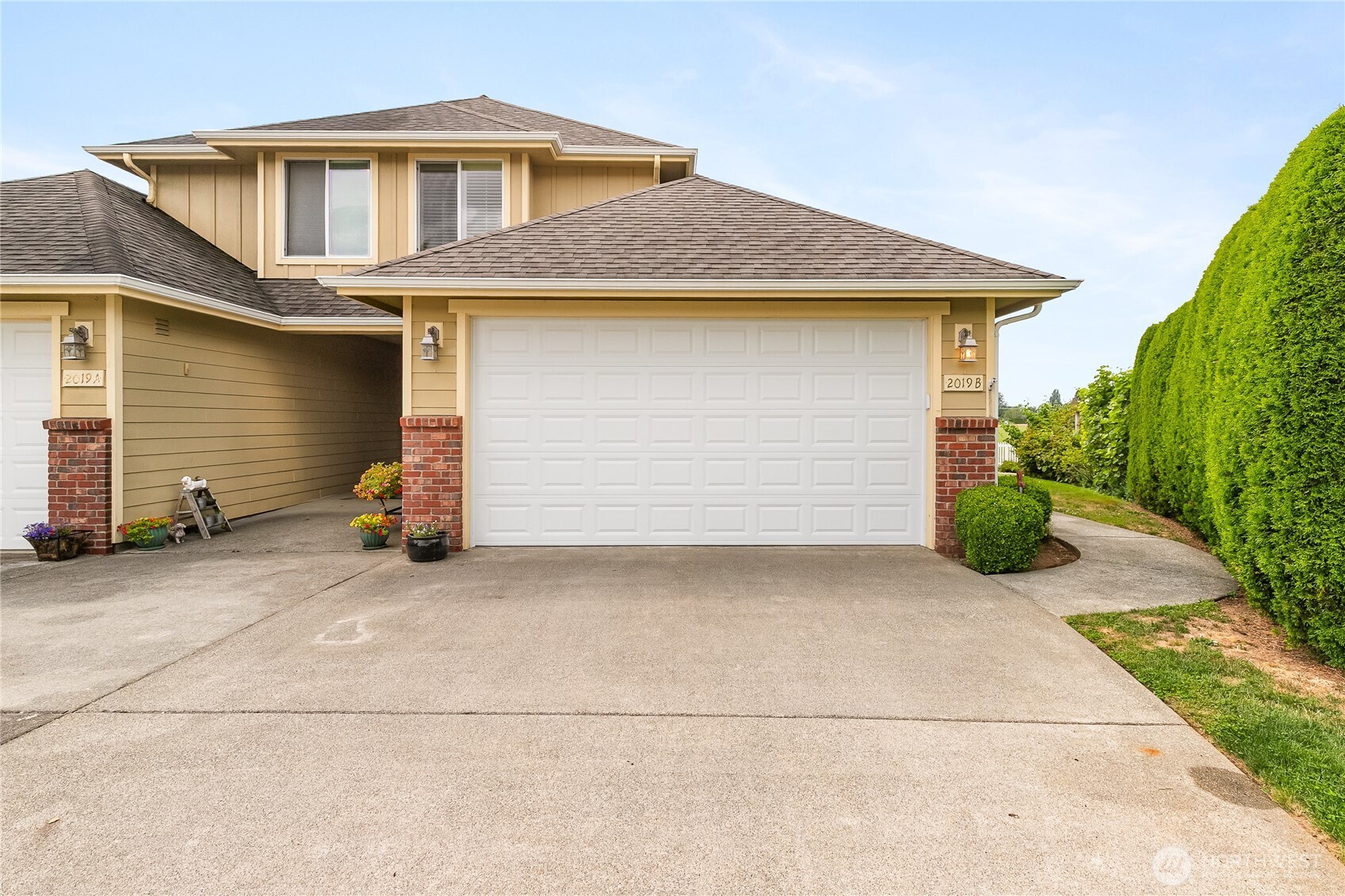 2019 Bender Park Blvd. 2 Property Photo 3