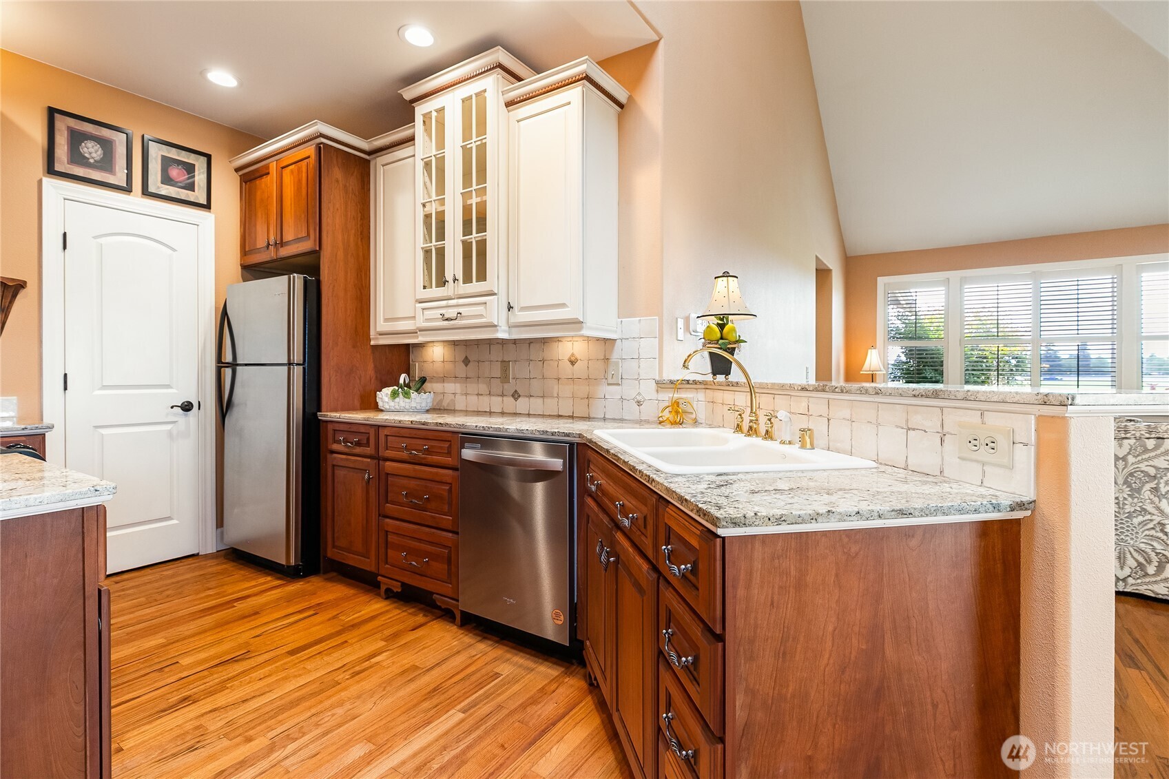 2019 Bender Park Blvd. 2 Property Photo 9