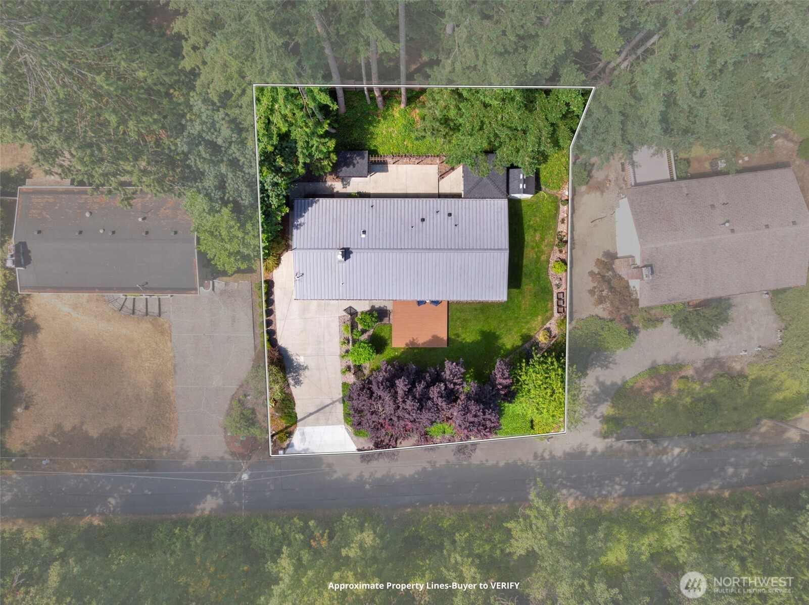 450 Mount Defiance Circle Property Photo 34
