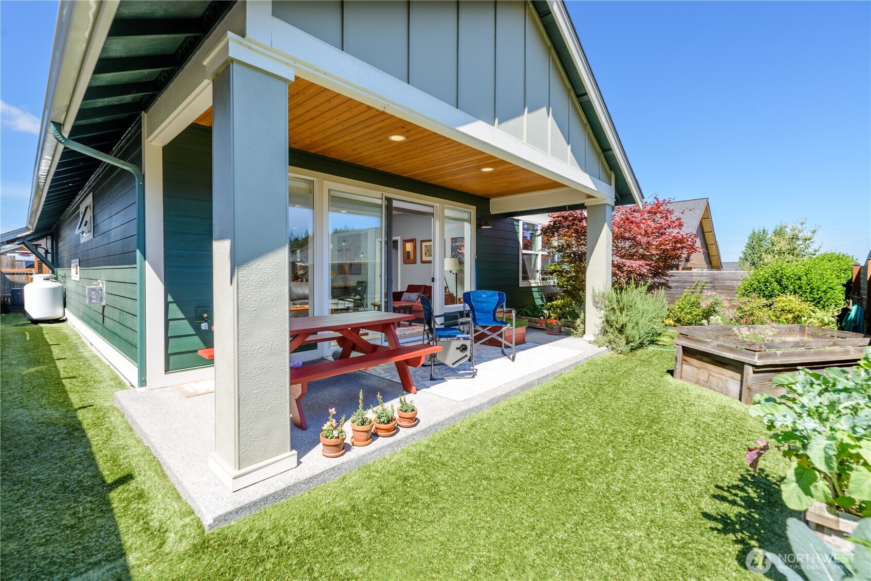 60 Village Green Property Photo 33