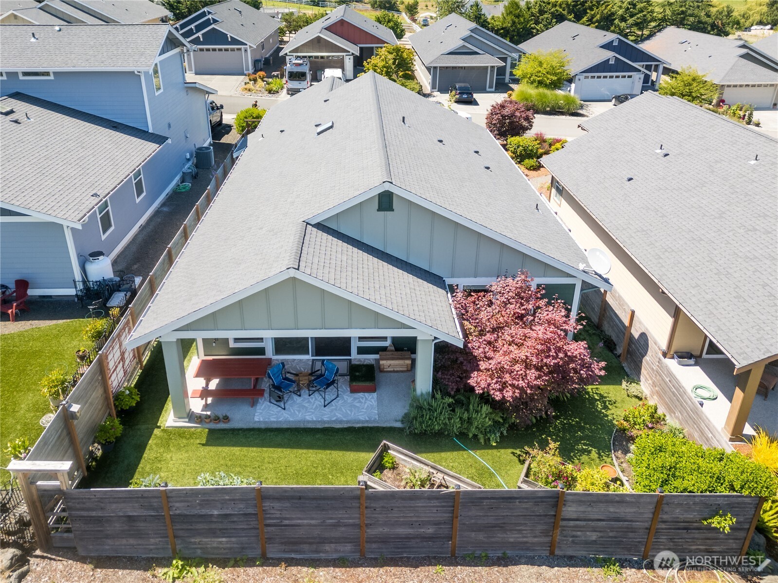 60 Village Green Property Photo 37