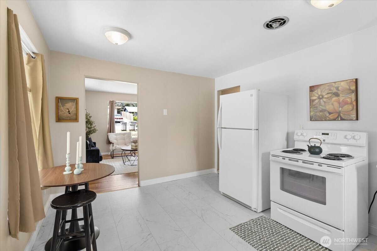 2518 2514 Spring Street Property Photo 9