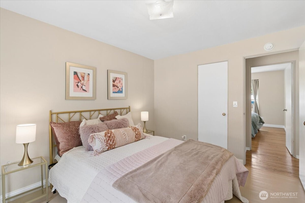 2518 2514 Spring Street Property Photo 15