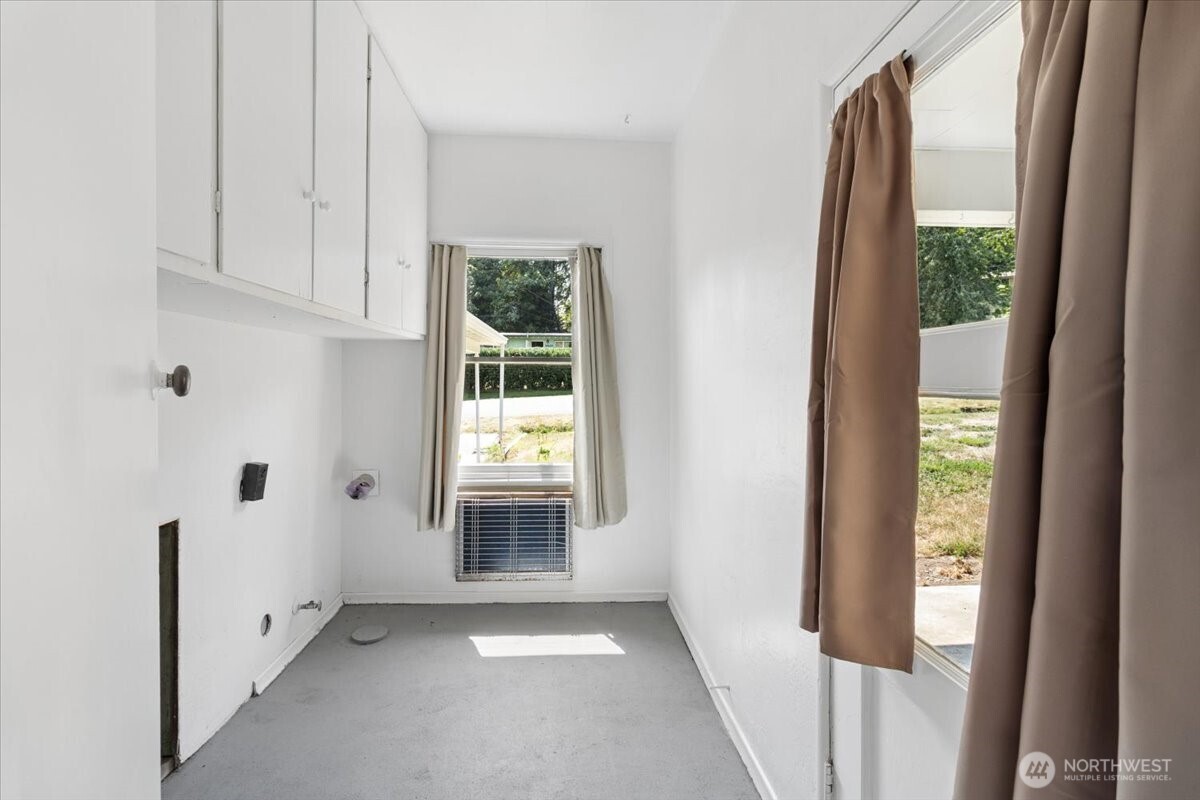2518 2514 Spring Street Property Photo 16