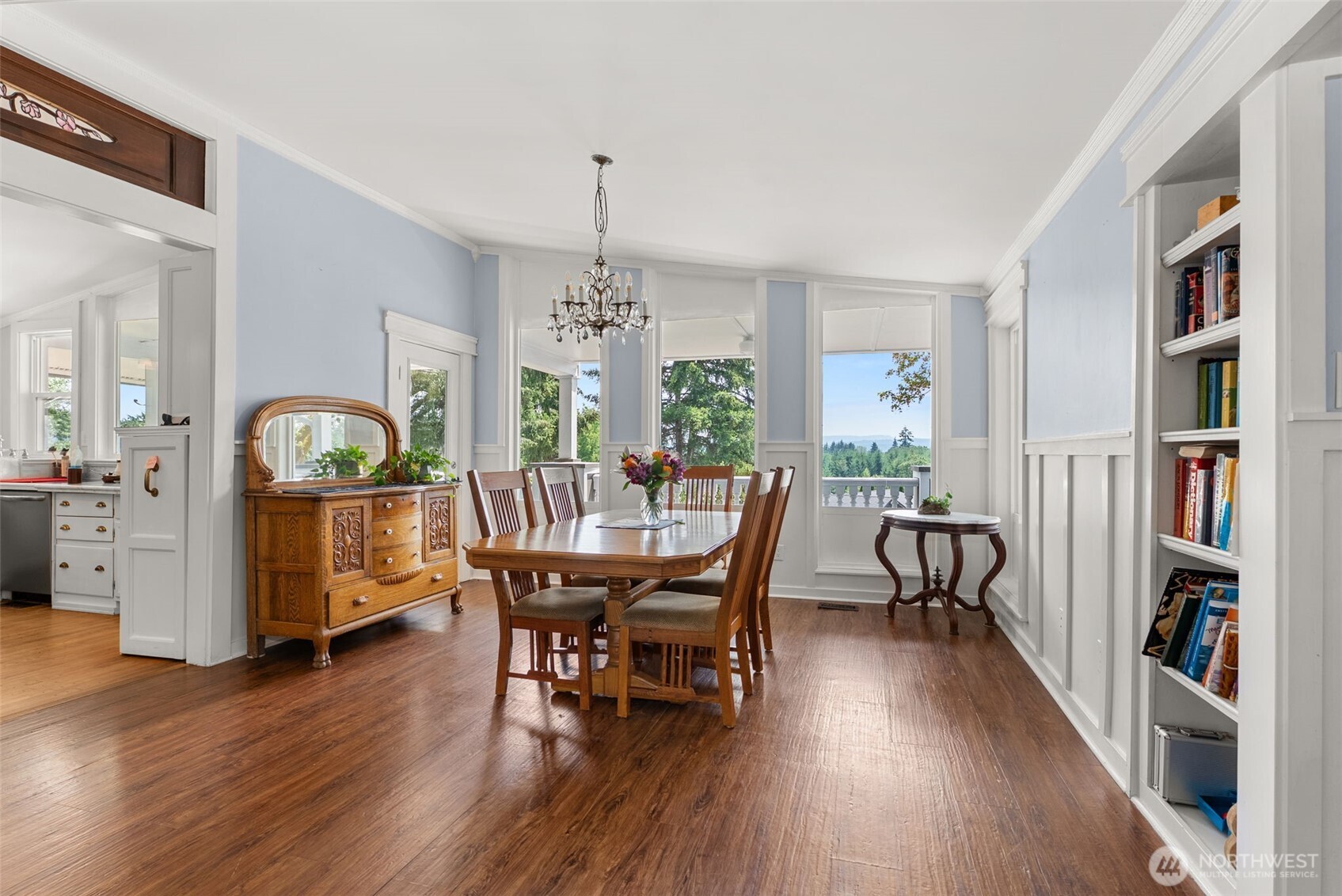 115 Riverview Drive Property Photo 8
