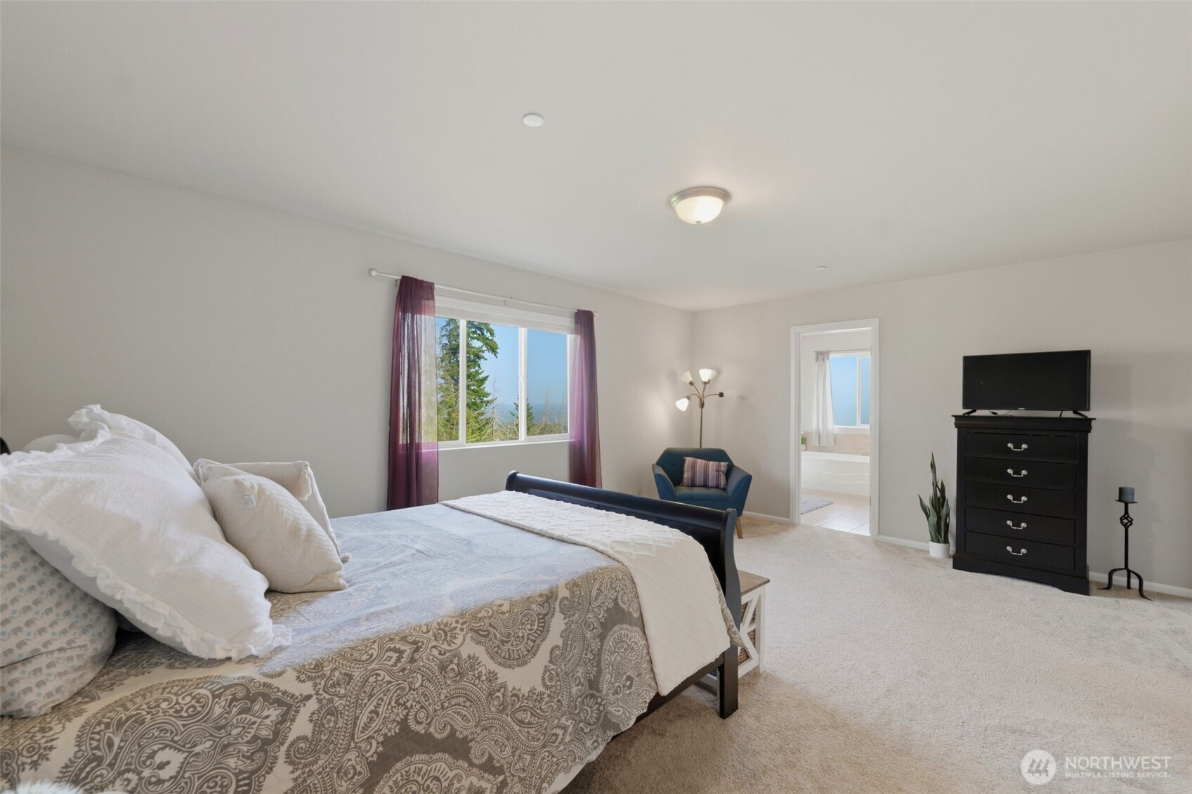 1018 Timberline Avenue Property Photo 24