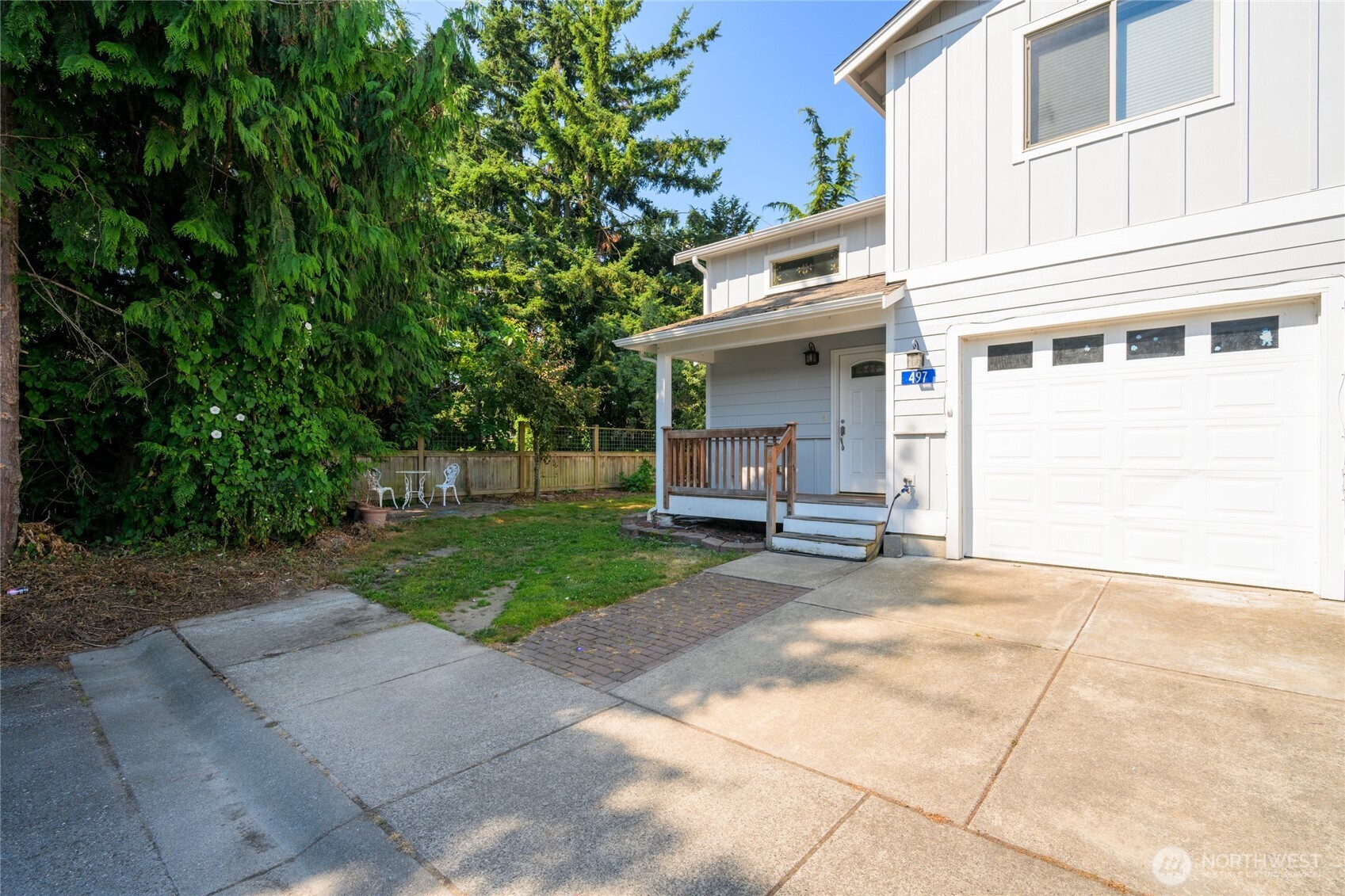 497 Harvest Edge Place Property Photo 2