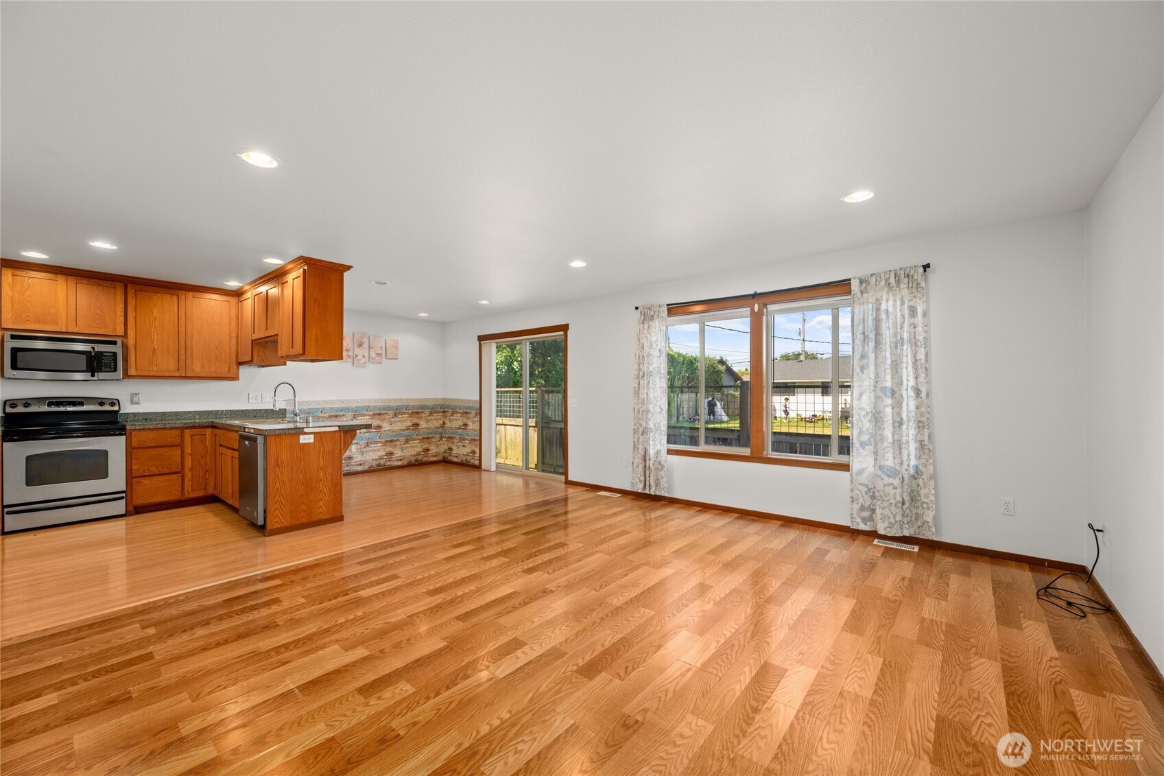 497 Harvest Edge Place Property Photo 8
