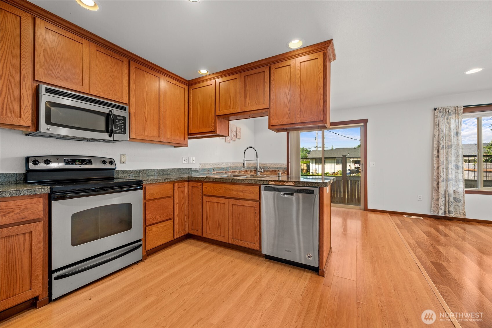 497 Harvest Edge Place Property Photo 13