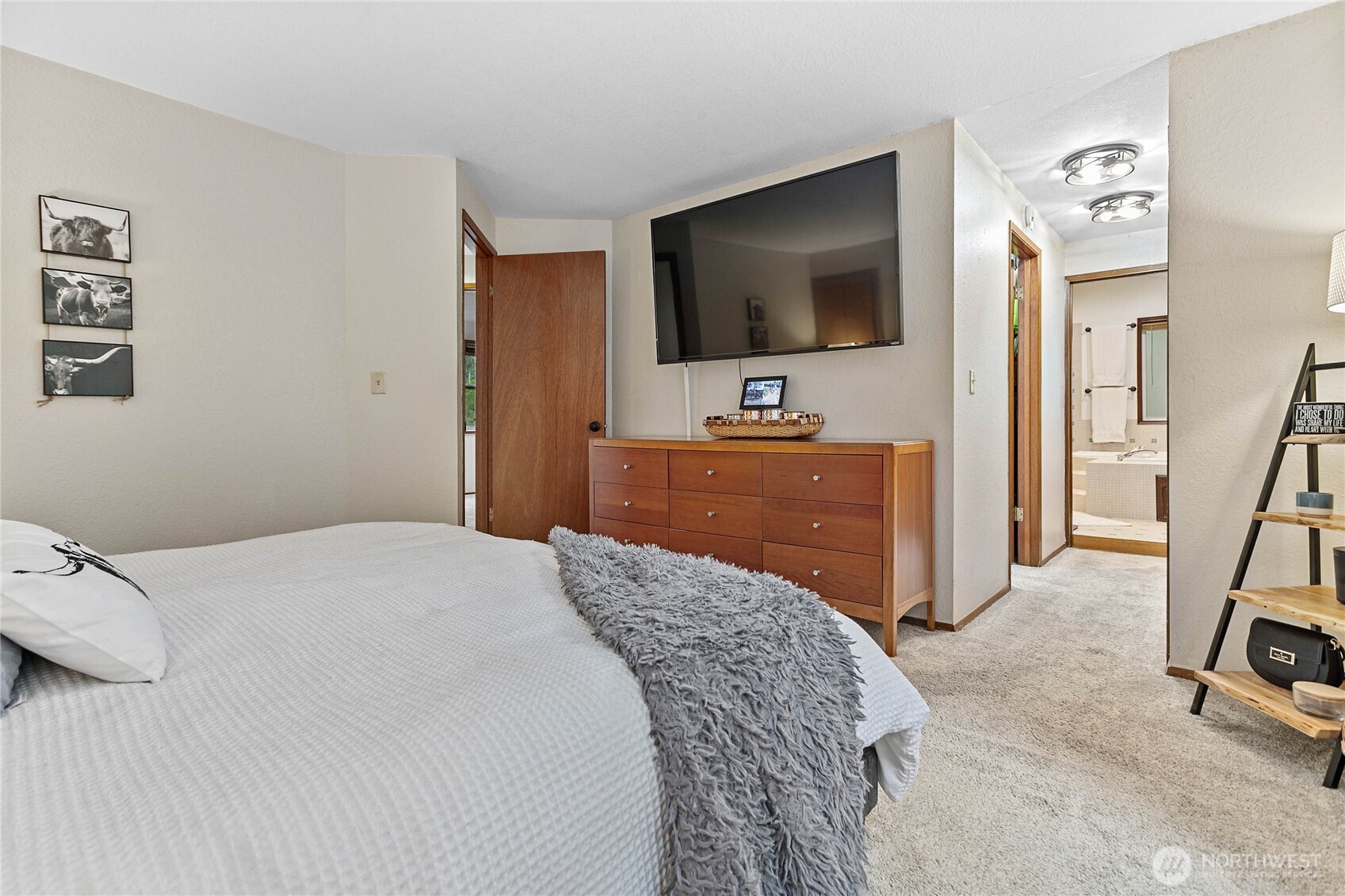 2336 Northshore Road Property Photo 13
