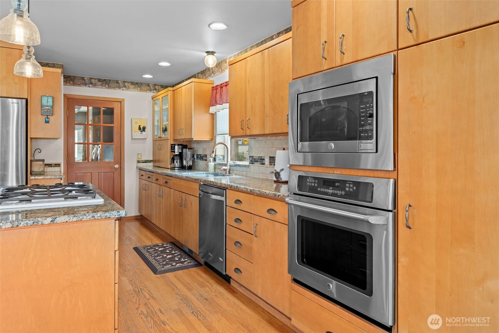 32608 Benbow Drive Property Photo 18