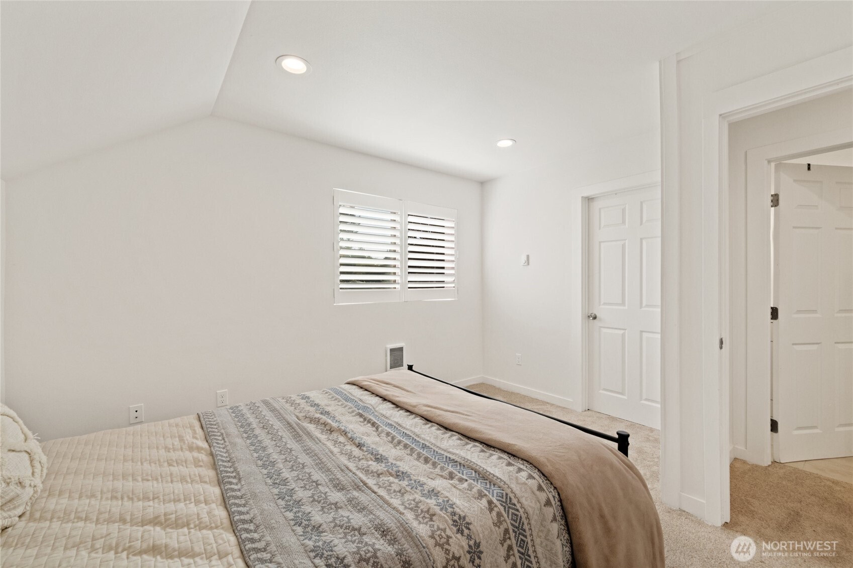 3691 N Red River Road Property Photo 34