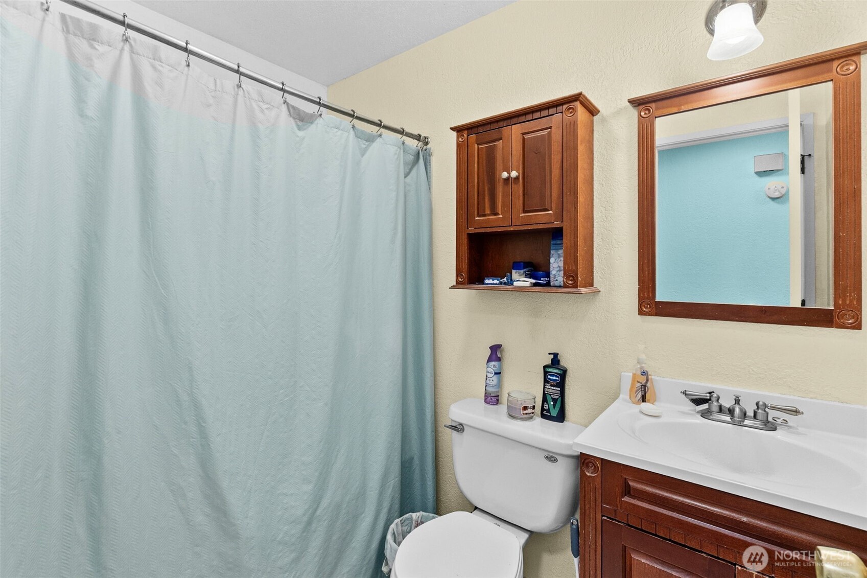 401 E 66th Street Property Photo 19