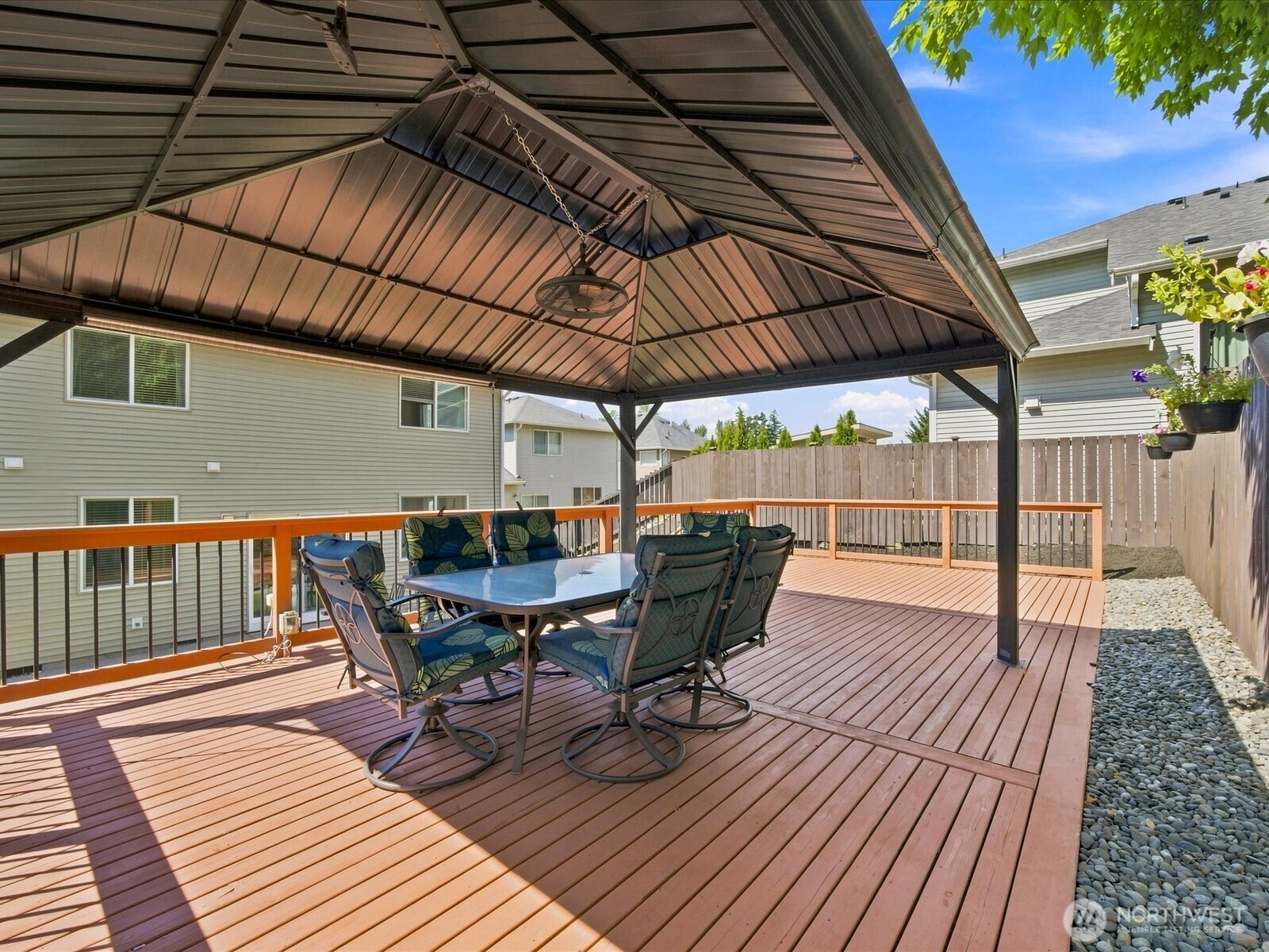 6726 Charlotte Avenue Property Photo 23