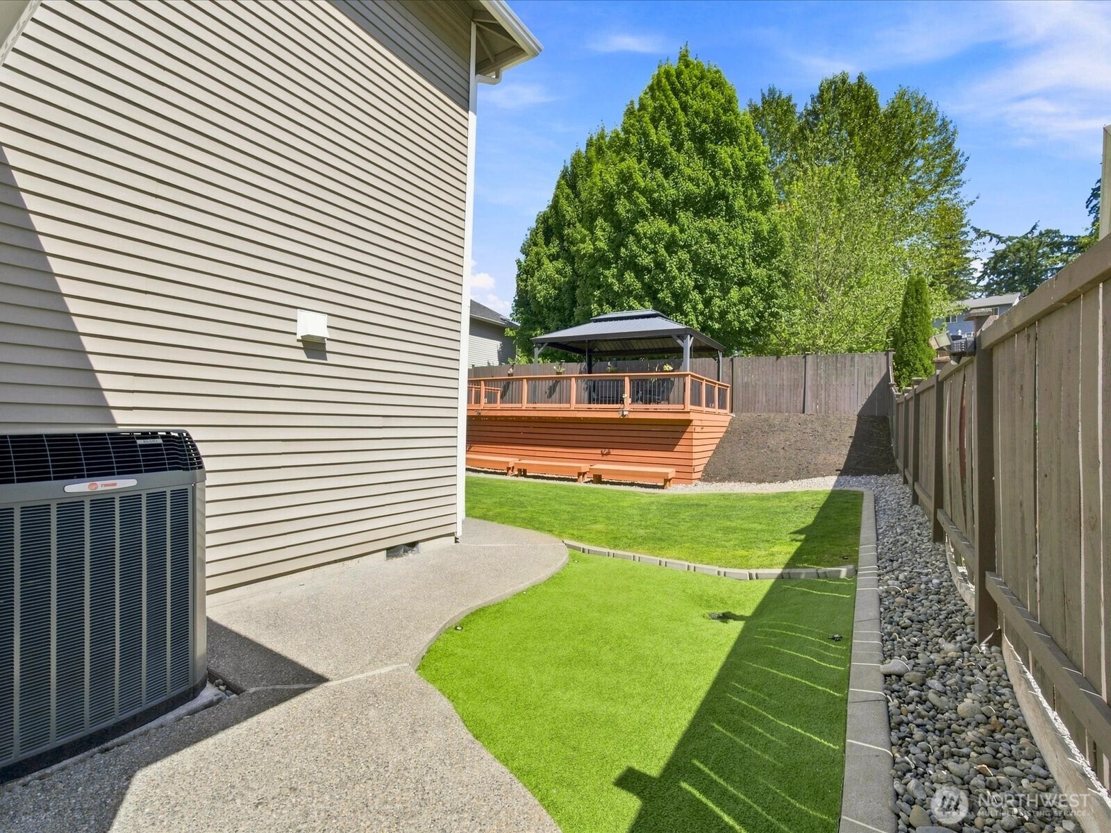 6726 Charlotte Avenue Property Photo 29