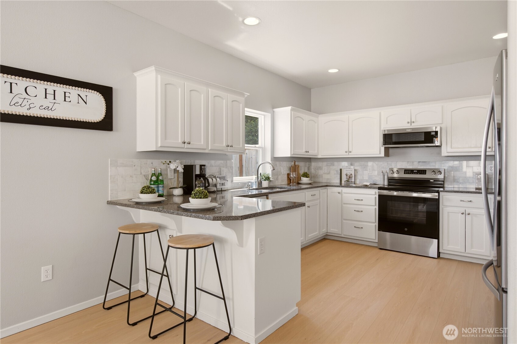 1327 113th Avenue Property Photo 6