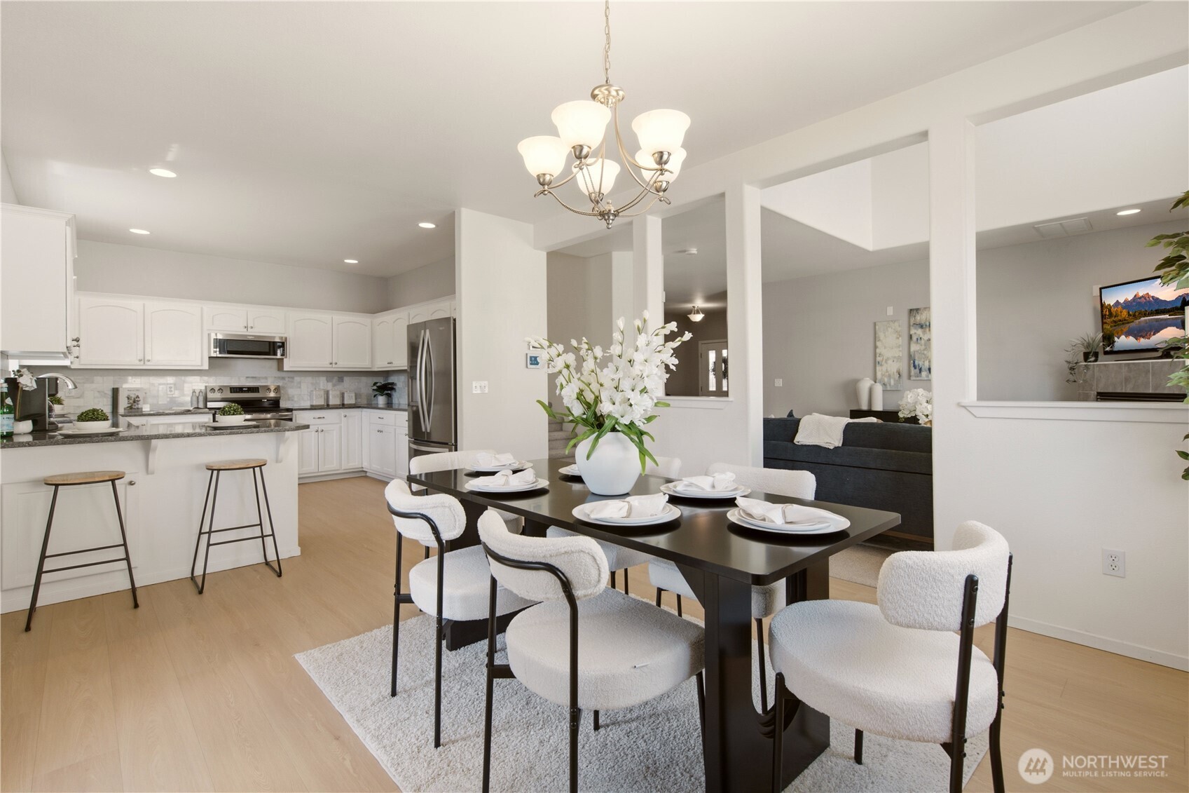 1327 113th Avenue Property Photo 9